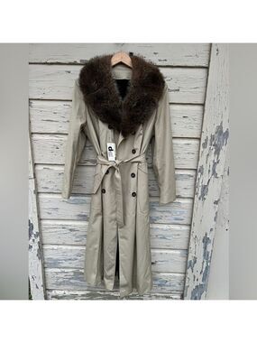 Vintage D-II Apparel Inc 70s Racoon Collar Fur Trench Coat New Old Stock 18